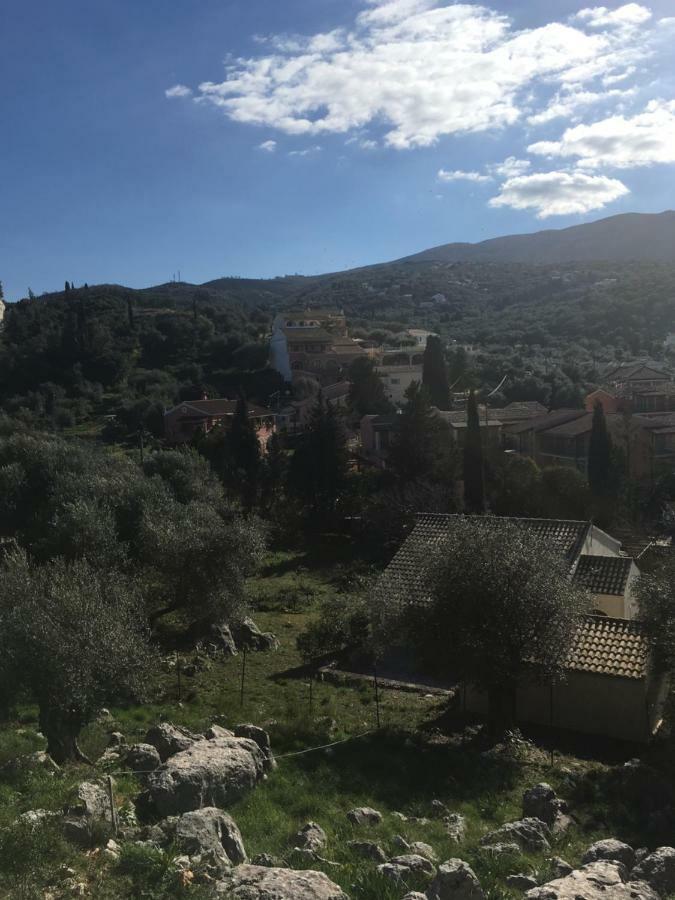 Villa The Olive Grove House à Kassiopi Extérieur photo