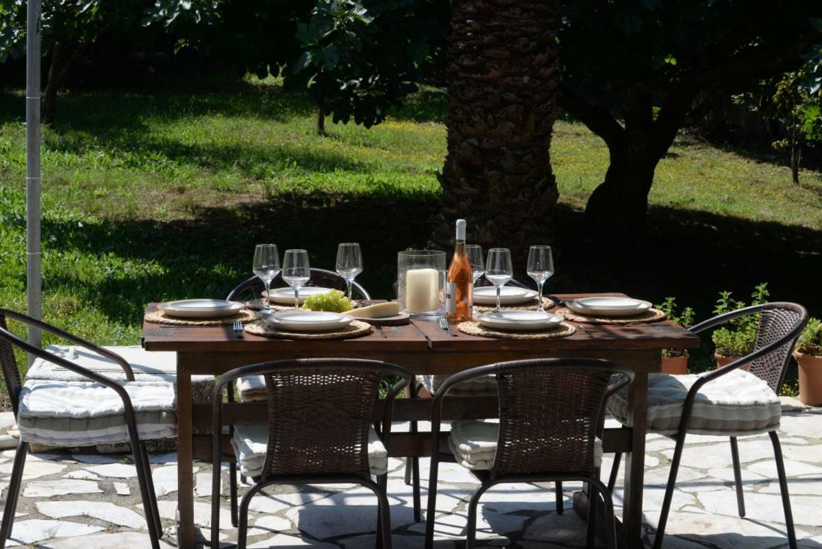 Villa The Olive Grove House à Kassiopi Extérieur photo
